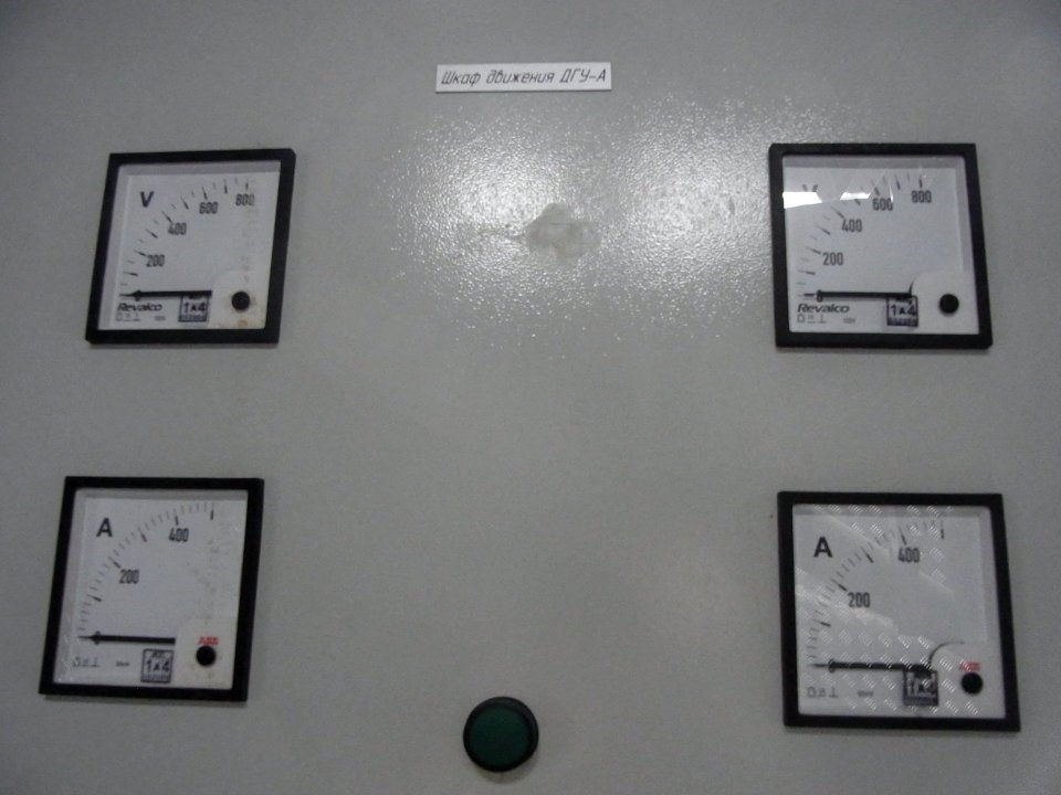 Pioneer 001 train interior - volt and amper meters