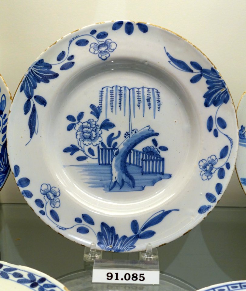 Plate, London, England, 1750-1760, tin-glazed earthenware, item HD 91.085 - Flynt Center of Early New England Life - Deerfield, Massachusetts - DSC04251