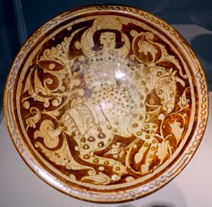 Plate, Kashan, Iran, Saljuq period, early 13th century AD, stone-paste painted in reverse luster over glaze - Freer Gallery of Art - DSC04623