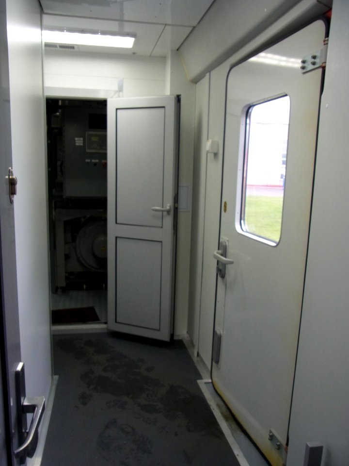 Pioneer 001 interior - corridor in motor car