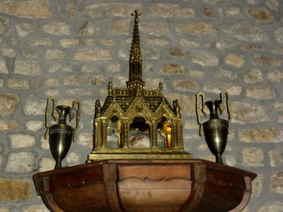 Pionsat (Puy-de-Dôme) église, reliquaire