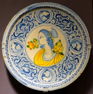 Plate, Italy, Laterza, 1600s, maiolica - Museum of Anthropology, University of British Columbia - DSC08961