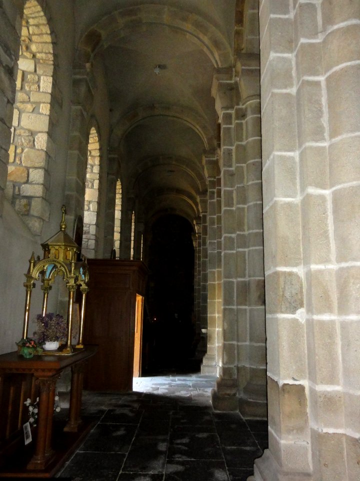 Pionsat (Puy-de-Dôme) église (03) intérieur