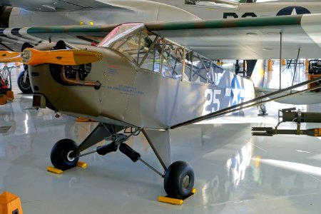 Piper L-4H Grasshopper, 1943 - Evergreen Aviation & Space Museum - McMinnville, Oregon - DSC00654