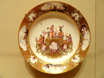Plate, Christian Friedrich Herold and Johann Gregorius Horoldt, Meissen Porcelain Manufactury, 1730-1735 - Nelson-Atkins Museum of Art - DSC08848