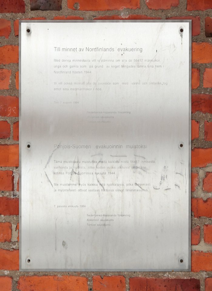 Plaque Haparanda railway station 20160308 02