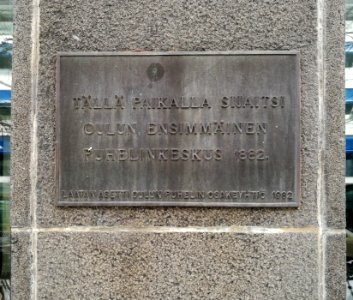 Plaque Kirkkokatu 13 Oulu 20180302
