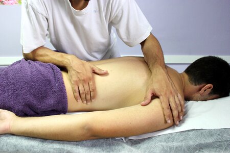 Handling massage back photo