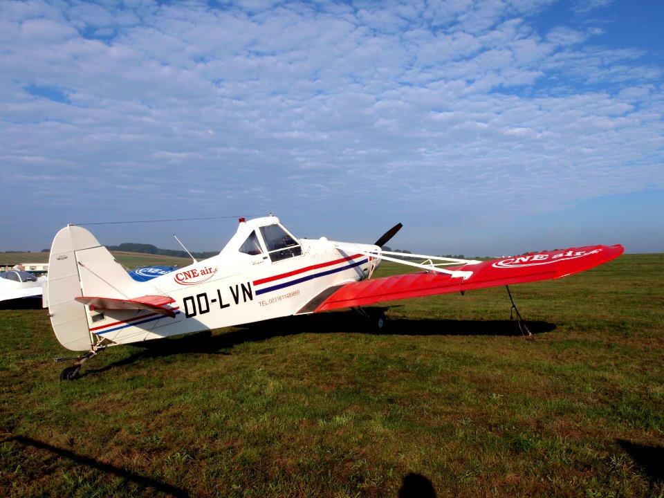 Piper PA-25-235 CN 257656121, OO-LVN