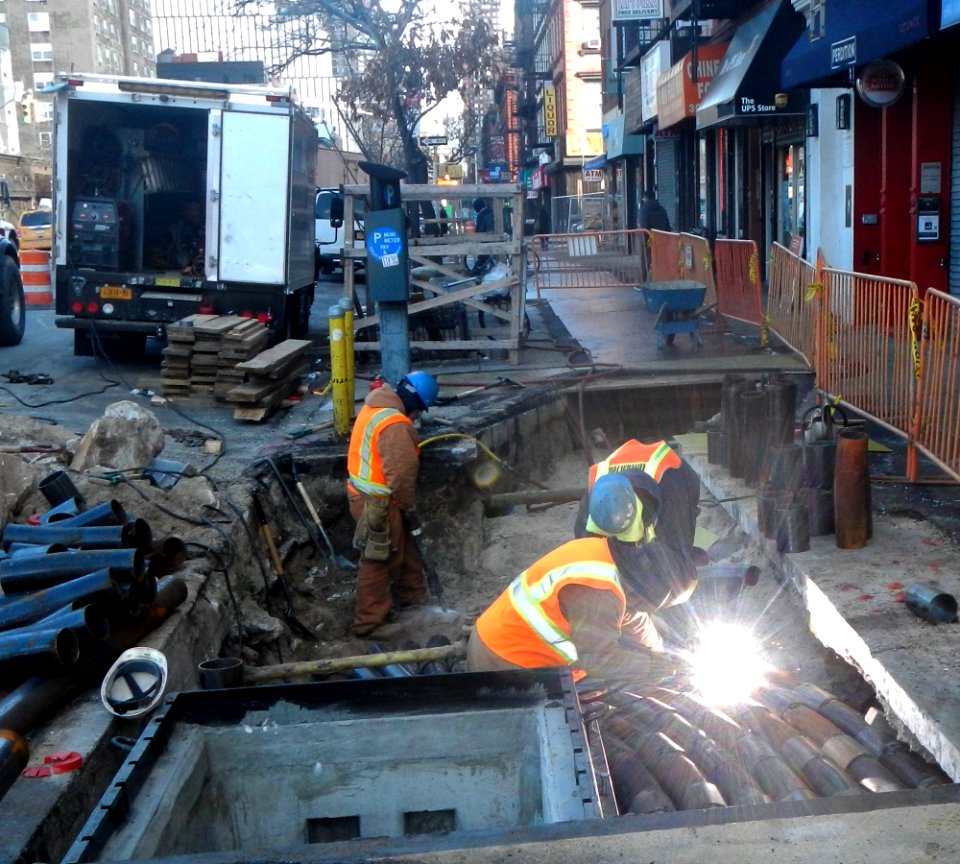 Pipe welding 10th Av 48 St jeh