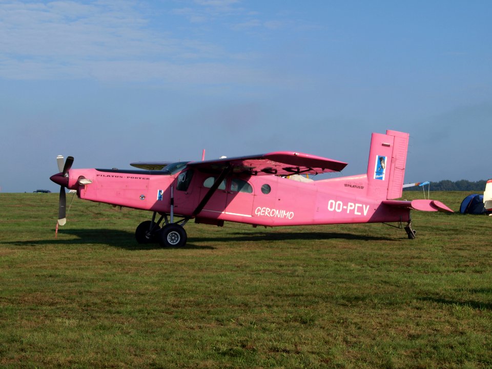 Pilatus PC-6, OO-PCV