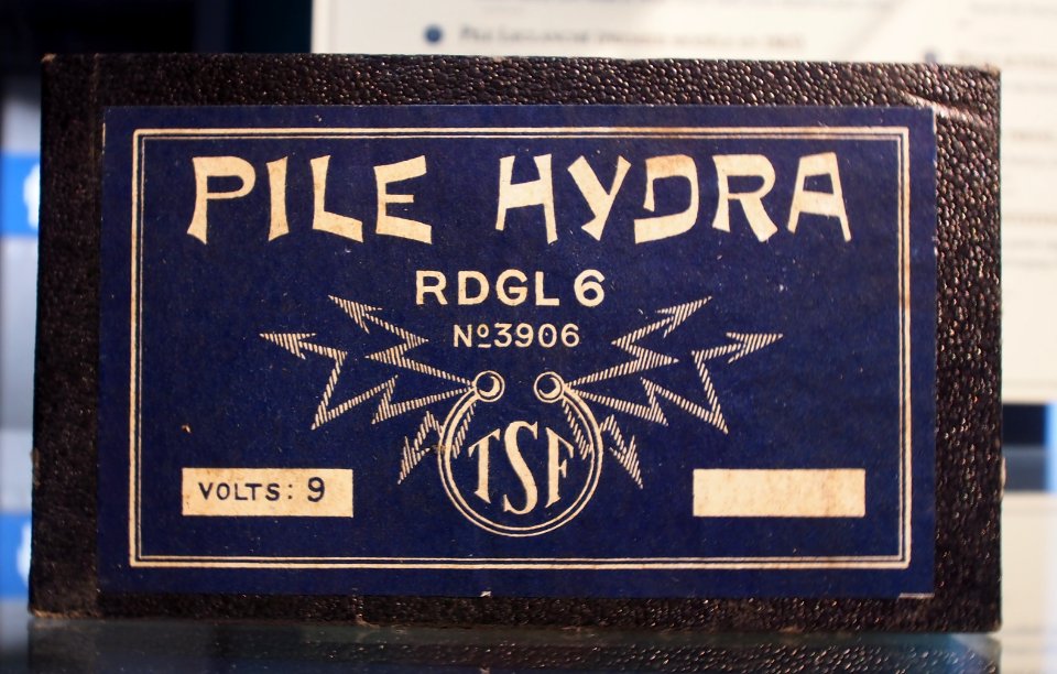 Pile Hydra, Musée EDF Electropolis