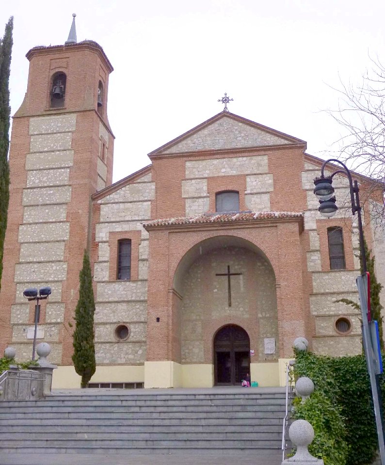 Pinto - Iglesia de Santo Domingo de Silos 01
