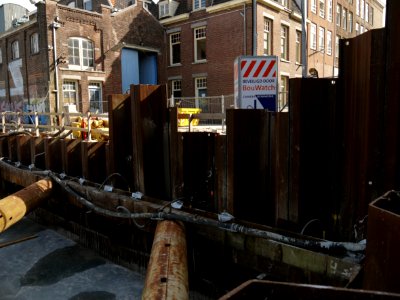 Pile sheeting around the excavation & former tram-depot, in Amsterdam Old-West, district Kinkerbuurt - Damwanden om de bouwput van het project De Halllen, Amsterdam Kinkerbuurt, 2014 photo