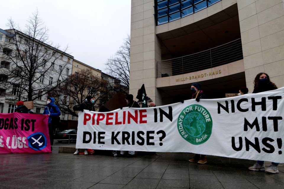 PipelineInDieKrise protest Willy-Brandt-Haus 2021-01-12 10