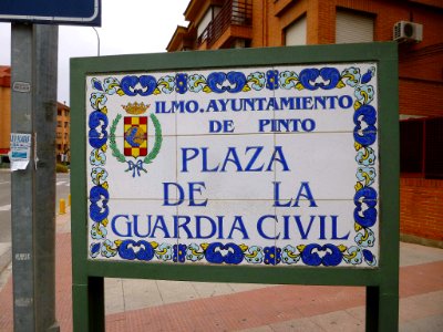 Pinto - Plaza de la Guardia Civil 1