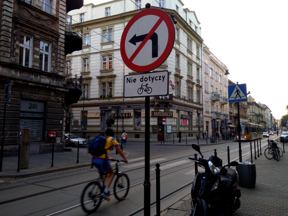 Piotra Michałowskiego x Karmelicka crossing