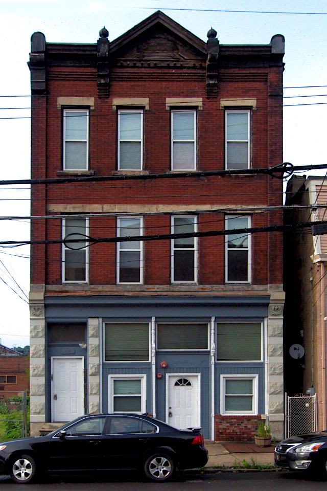 Pittsburgh South Side 2019-06-27 2405 Sarah 01
