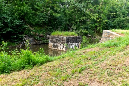Pivot Bridge Remains below 10 Mile mark on C and O Canal
