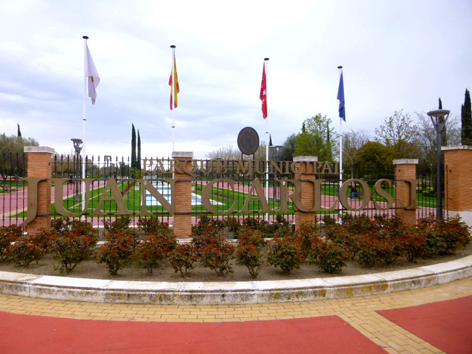 Pinto - Parque Juan Carlos I (5)