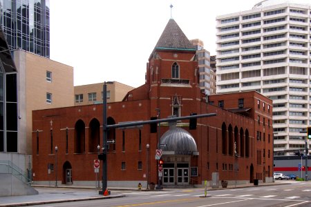 Pittsburgh Downtown 2019-06-20 St Mary of Mercy 04