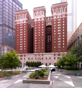 Pittsburgh Downtown 2019-08-20 William Penn Hotel