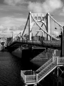 Pittsburgh 2019-08-22 Roberto Clemente Bridge bw
