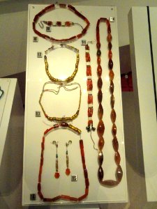 Plains Aboriginal objects, Taiwan, late 19th century - Royal Ontario Museum - DSC09583