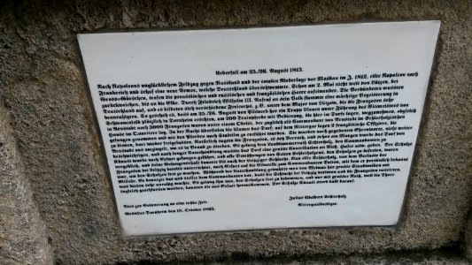 Plakette 3 an der Dreimonarchen Gedenkstätte Dornheim