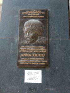 Plaketa - Anna Ticho - v centru Brna