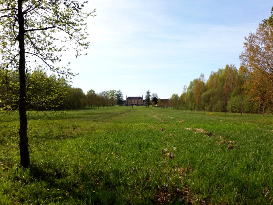 Plaisir - Parc du château - Vue depuis l'extrême est