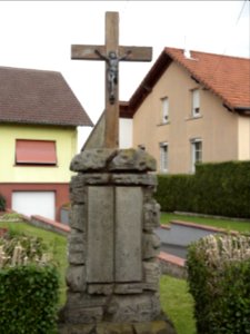 Plaine-de-Walsch (Moselle) croix de chemin C