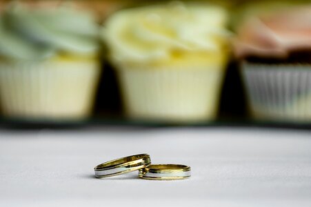 Wedding cake wedding wedding rings photo