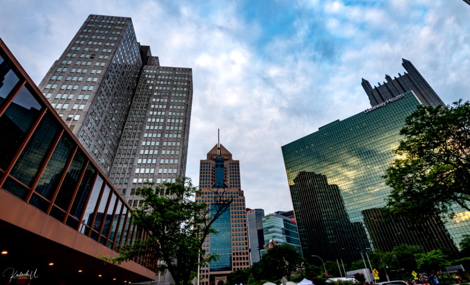 Pittsburgh Skyline (261585317)