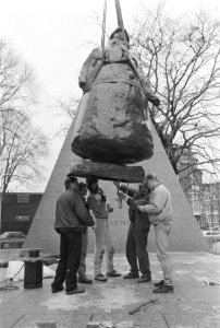 Plaatsing Wilhelminamonument in Den Haag, Bestanddeelnr 934-1384