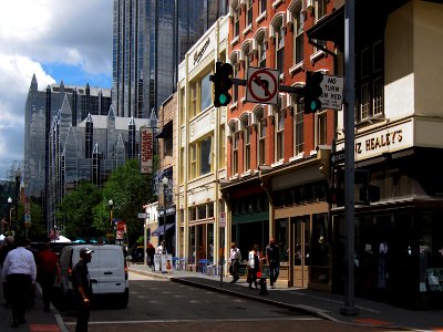 Pittsburgh Downtown 2019-06-25 Market Street 02