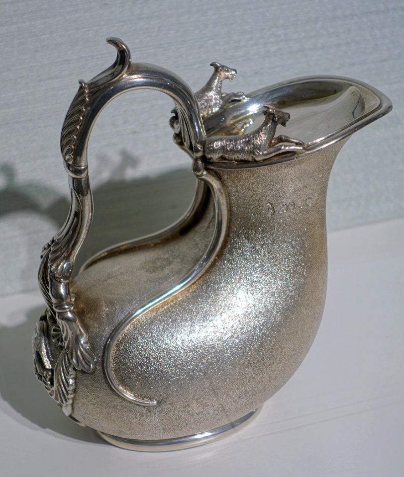 Pitcher (askos), John Mortimer & John Sam. Hunt, London, 1841, silver - Hessisches Landesmuseum Darmstadt - Darmstadt, Germany - DSC01090