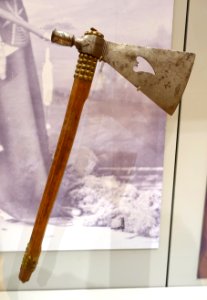 Pipe-tomahawk, Ponca, given by Standing Bear to attorney John Lee Webster, 1879 - Native American collection - Peabody Museum, Harvard University - DSC06075