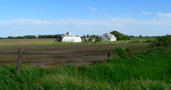 Pisar-Kastanek farmstead from NW 1