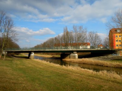 Pleißebrücke die S 72 überführend in Böhlen OT Großdeuben -Gesamtansicht- im März 2018