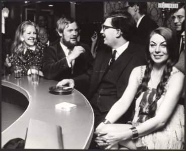 Politici, cafes, D66, Gruyters,hans, Bestanddeelnr 092-0131
