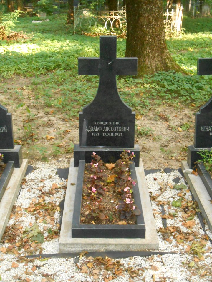 Polish Catholic cemetery in Smolensk - 07