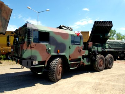 Polish WR-40 Langusta 122mm pic3