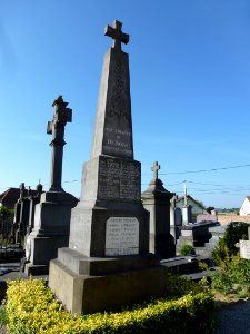 Polincove (Pas-de-Calais, Fr) monument aux morts