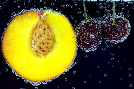 Fruit bubbly water photo