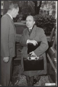 Politici, Cals, Jo, Bestanddeelnr 091-0161