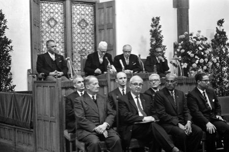 Politiek, voorzitters, vergaderingen, Bestanddeelnr 919-6955