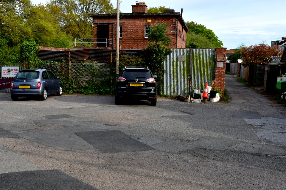 Polsloe, Exeter (2021-05-07) 01