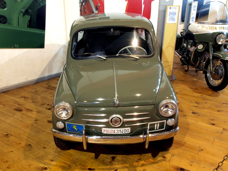 Polizia Stradala FIAT 600, polizia 31400 photo-1