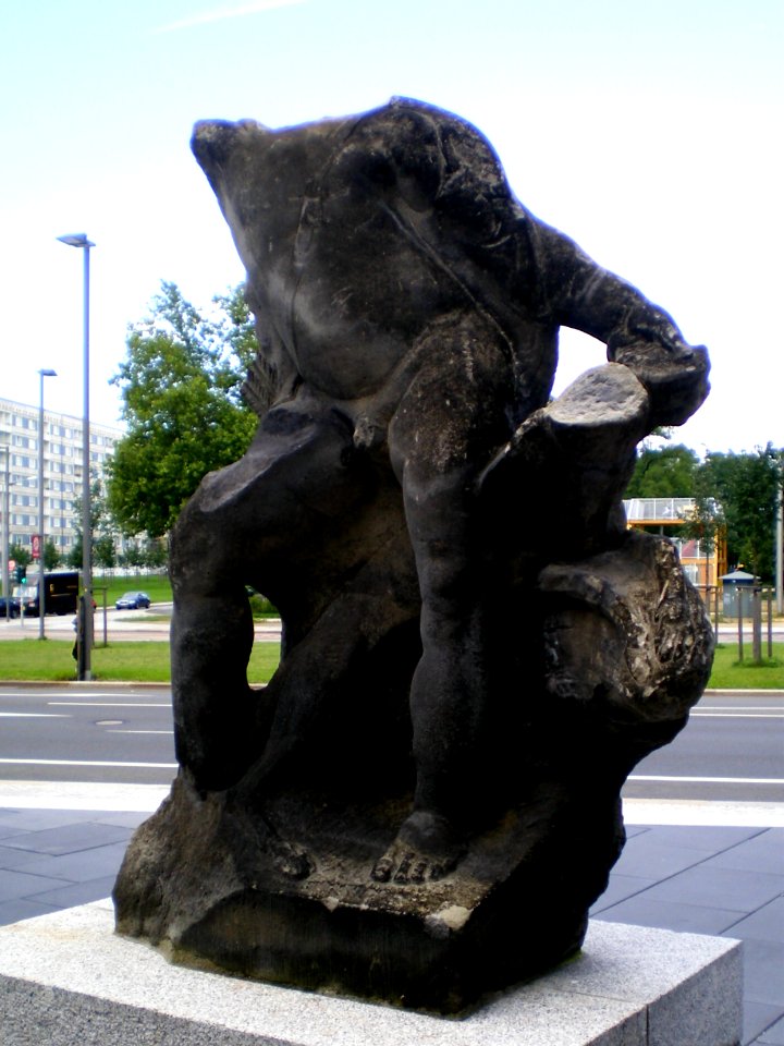 Polte,Paul Figur Trompeterschlößchen 01